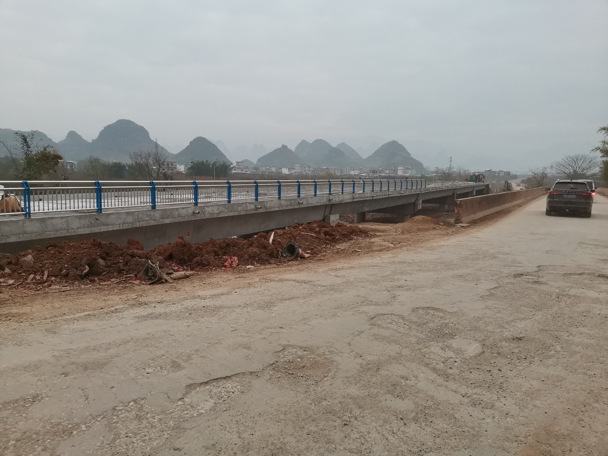 西岭这条路今年应该修的完了460 / 作者:忧伤428 / 帖子ID:269915