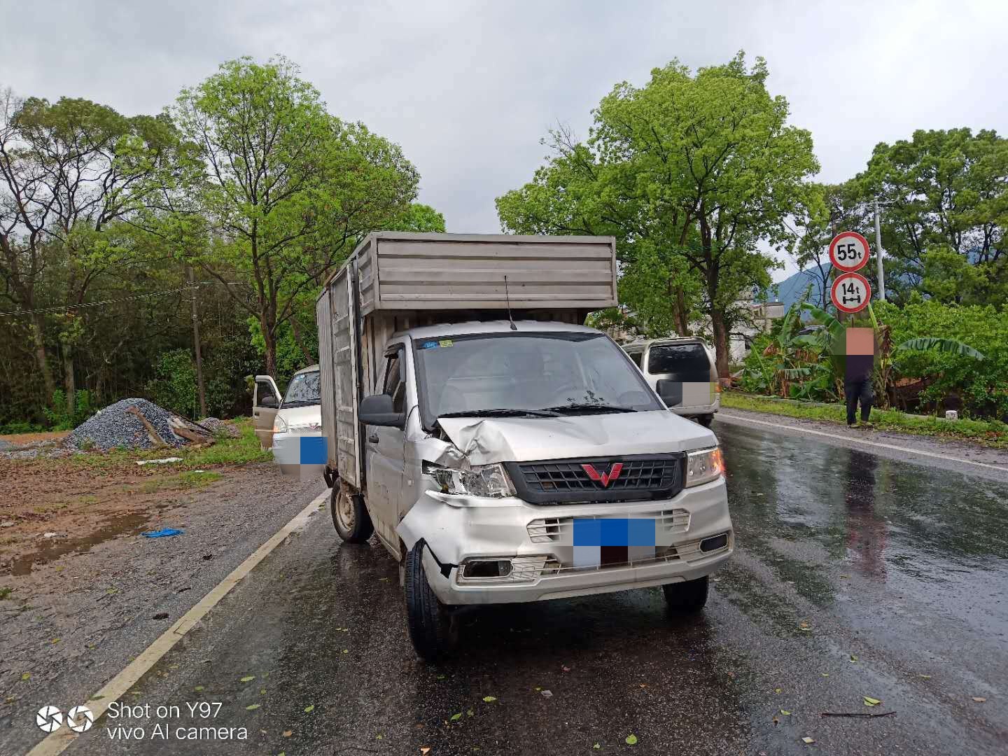 雨天路滑，司机朋友们开车一定要注意安全！！！！！845 / 作者:520客服小姐姐 / 帖子ID:270976