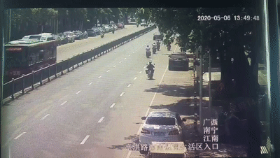 梦中被车撞，睁眼发现全身是伤！南宁一男子遭遇了“神奇”车祸？576 / 作者:Killua / 帖子ID:271656