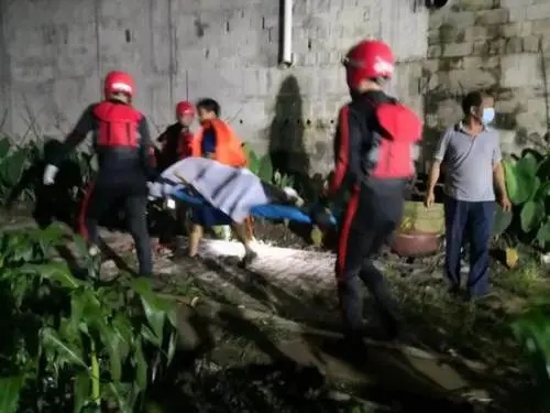 夏日炎炎，广西5名小学生下河游泳，结果.....507 / 作者:呆桃 / 帖子ID:271809