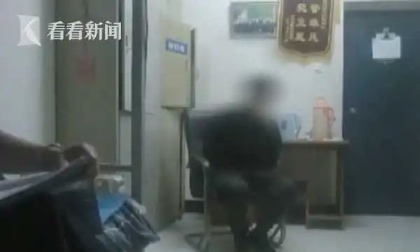 61岁老太与18岁小伙谈恋爱，结果男友用老太私密照干这事！681 / 作者:普通人物怨 / 帖子ID:272446