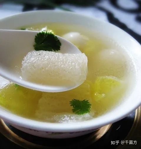 竹荪被称为“菌中皇后”，是炖汤的好原料，营养价值超高！988 / 作者:kevinbe888 / 帖子ID:272493