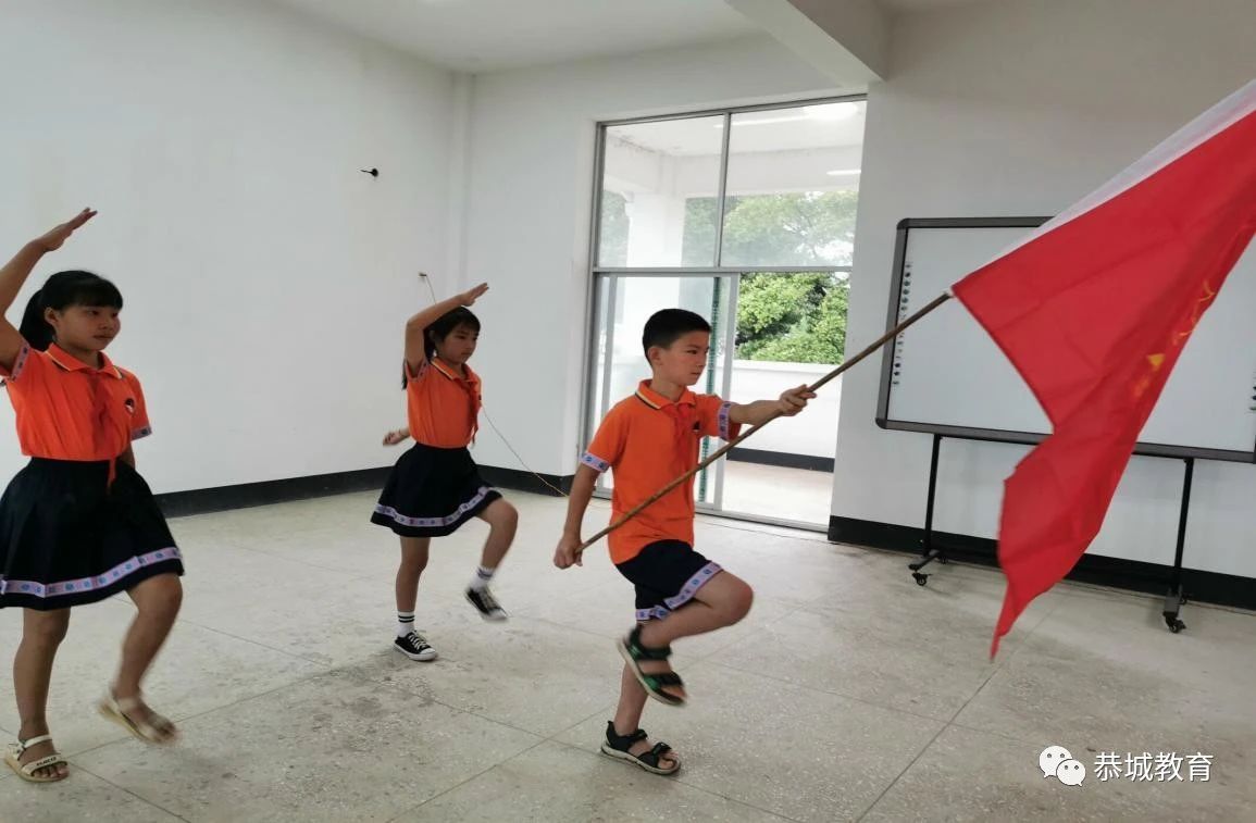 勤诚做人 争做新时代好少年：平安镇中心小学少工委成立暨第一次少代会成功举行944 / 作者:论坛小编04 / 帖子ID:272674