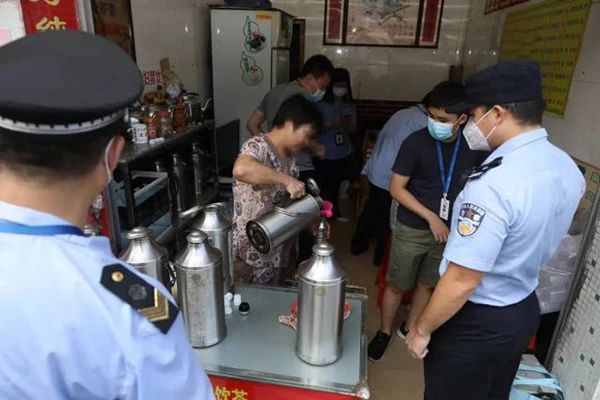 往凉茶里加西药，广州11家店铺被查封223 / 作者:该做的事情 / 帖子ID:273458