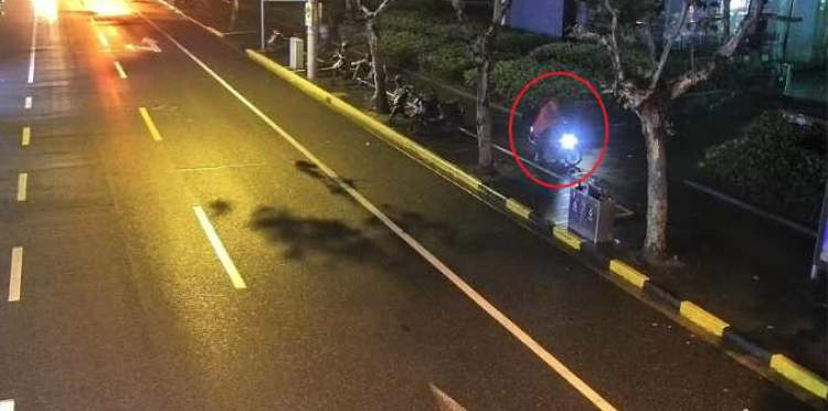 因排队取号发生口角，男子夜间在网红茶餐厅门前抛洒粪便被拘留……31 / 作者:形腿望舞 / 帖子ID:274047