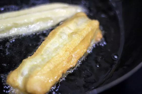 油条也能在家做，天然无添加，3分钟做出一大锅！531 / 作者:宇宙无限 / 帖子ID:274154