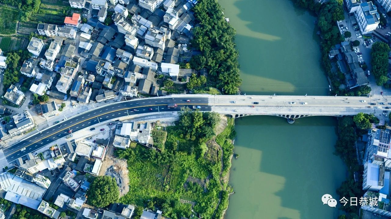 【为恭城点赞，我们在行动】提升满意度之道路疏堵保畅促经济694 / 作者:论坛小编01 / 帖子ID:274624