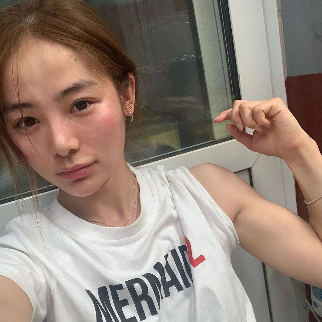 刘亦菲替身曝光，超高颜值惊艳百万中外网友：1分钟，我要她的所有资料265 / 作者:该做的事情 / 帖子ID:277337