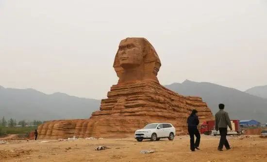 全国各地那些“又大又丑”的景点，到底烧掉了多少钱？382 / 作者:儿时的回忆 / 帖子ID:279886