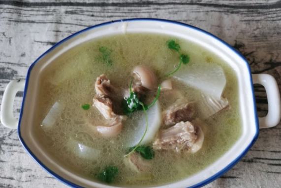 冬季，羊肉汤喝起来！这6碗羊肉汤，总有一碗你喜欢~277 / 作者:月光那么美 / 帖子ID:281072