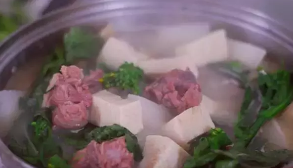 冬季，羊肉汤喝起来！这6碗羊肉汤，总有一碗你喜欢~729 / 作者:月光那么美 / 帖子ID:281072