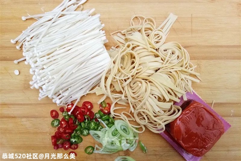 红油油的水煮肉片，看着就让人口水直流~赶紧学来做给家人吃！298 / 作者:月光那么美 / 帖子ID:281993