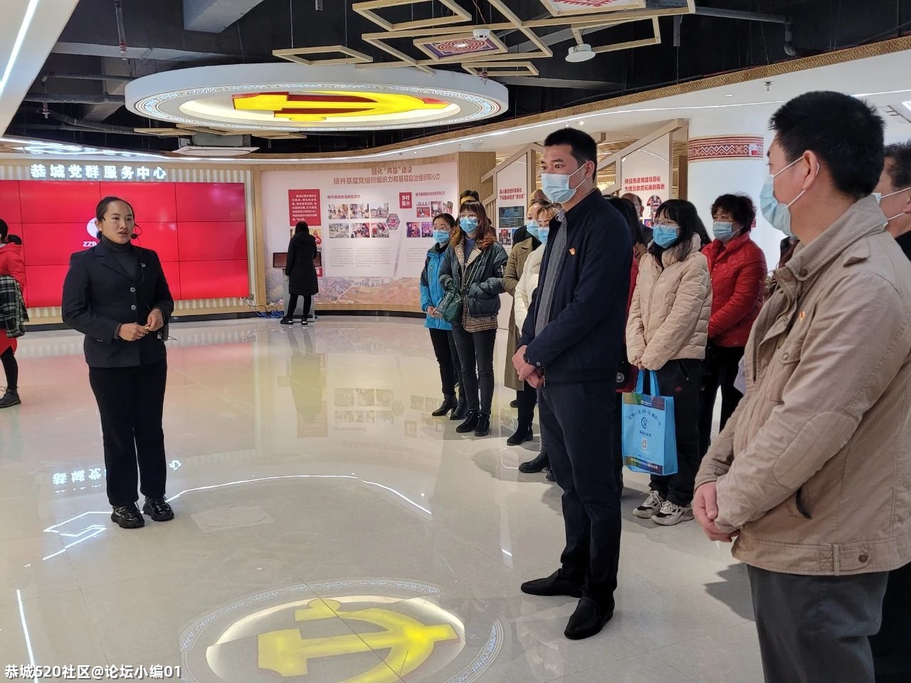县人社局开展“脱贫感党恩，奋进新起点”主题党员活动日514 / 作者:论坛小编01 / 帖子ID:283156