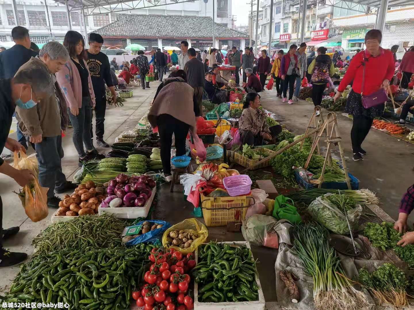 恭城菜市这个地方能用来摆摊真的是太好631 / 作者:baby甜心 / 帖子ID:283289