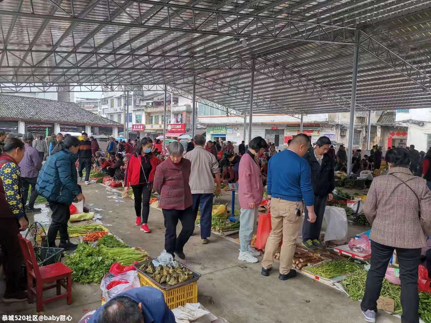 恭城菜市这个地方能用来摆摊真的是太好939 / 作者:baby甜心 / 帖子ID:283289