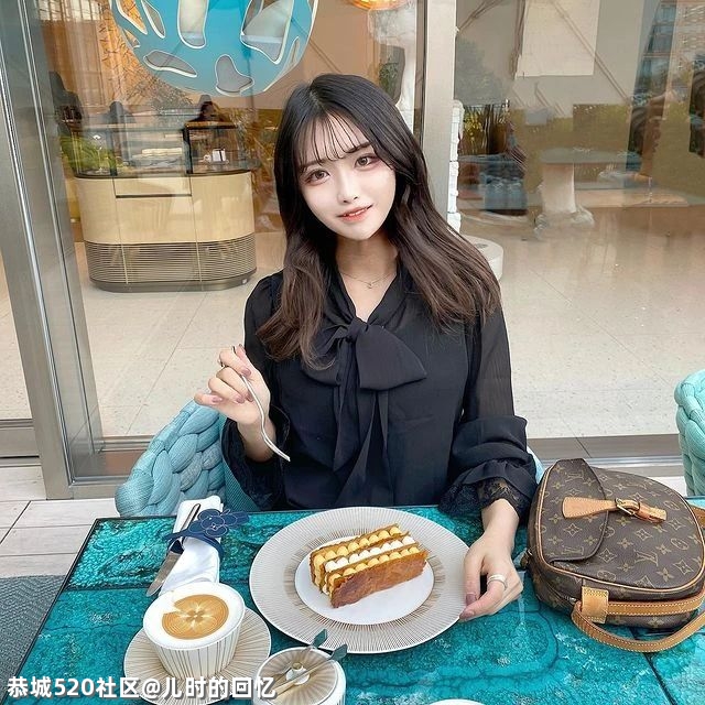 全球第一家LV餐厅开业！一杯拿铁100元，网友：这拉花一看就是我喝不起的样子！847 / 作者:儿时的回忆 / 帖子ID:284082