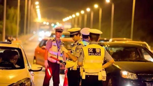 治理酒驾，我们一直在路上！885 / 作者:论坛小编01 / 帖子ID:285885