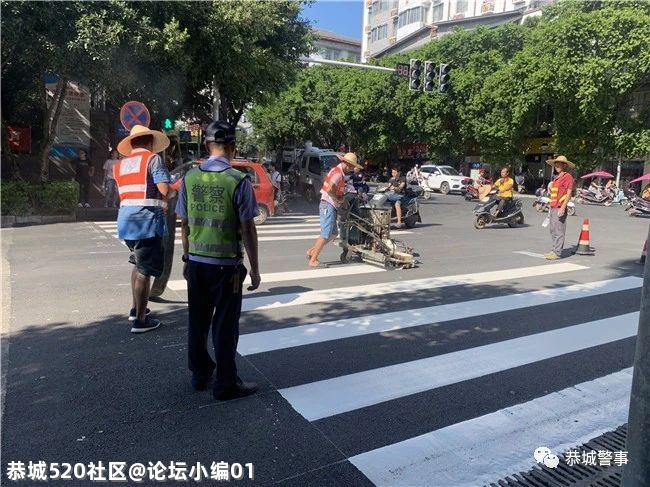五心连着警民情--恭城交警“放管服”改革服务零距离302 / 作者:论坛小编01 / 帖子ID:286025