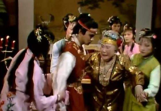 3.4分，它翻车在一个字上812 / 作者:该做的事情 / 帖子ID:288204