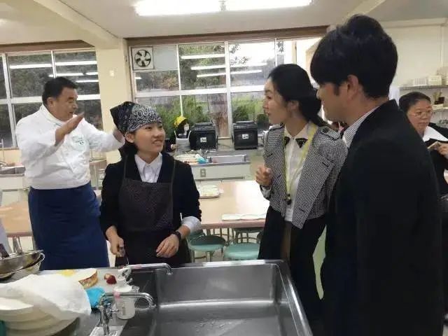 日本为什么不存在“考公热”？498 / 作者:儿时的回忆 / 帖子ID:289829