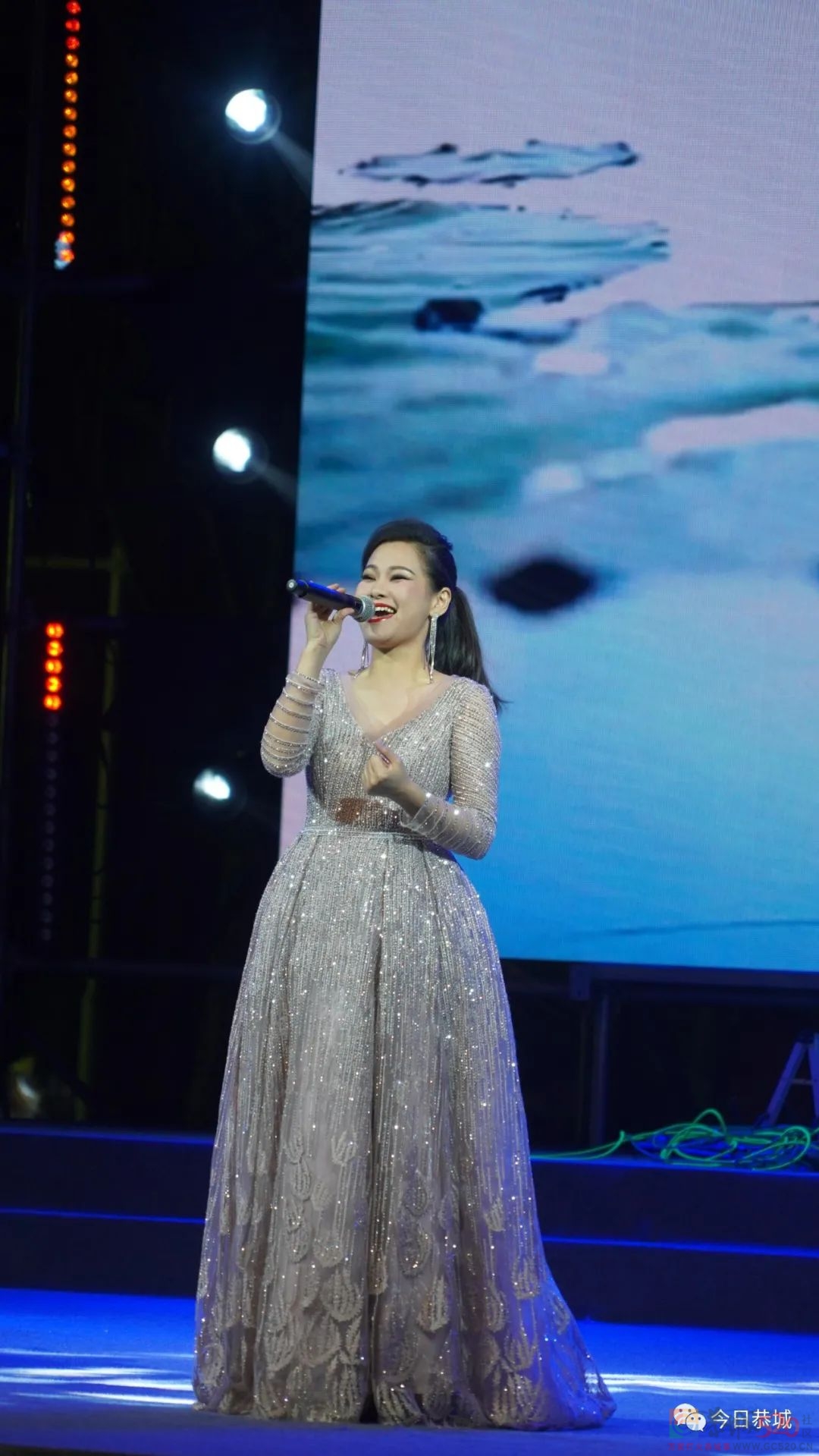 多图直击 | 恭城月柿金秋音乐晚会精彩上演693 / 作者:论坛小编01 / 帖子ID:290494