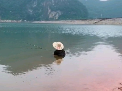 乒乓球台才是男人最输不起的地方589 / 作者:儿时的回忆 / 帖子ID:290945