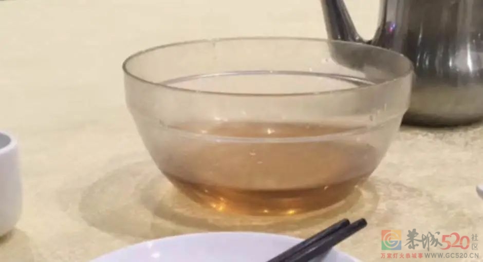 在饭店不烫碗，广东人根本吃不下饭458 / 作者:儿时的回忆 / 帖子ID:291765