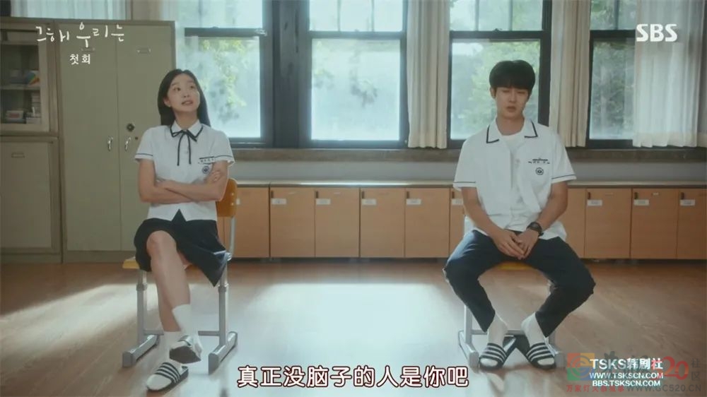 《那年，我们的夏天》：爱情里的自卑355 / 作者:该做的事情 / 帖子ID:291786