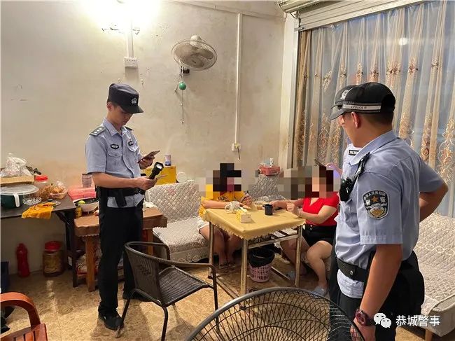 恭城公安闻令而动，亮剑攻坚，守护平安！569 / 作者:论坛小编01 / 帖子ID:297785