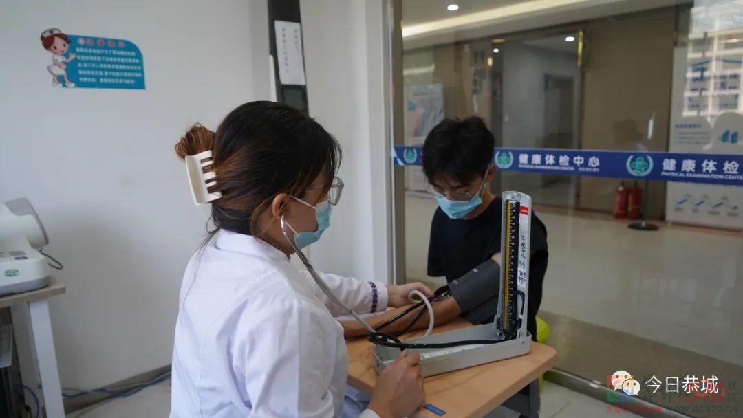 征兵体检进行时 把好征兵第一关187 / 作者:论坛小编01 / 帖子ID:297881