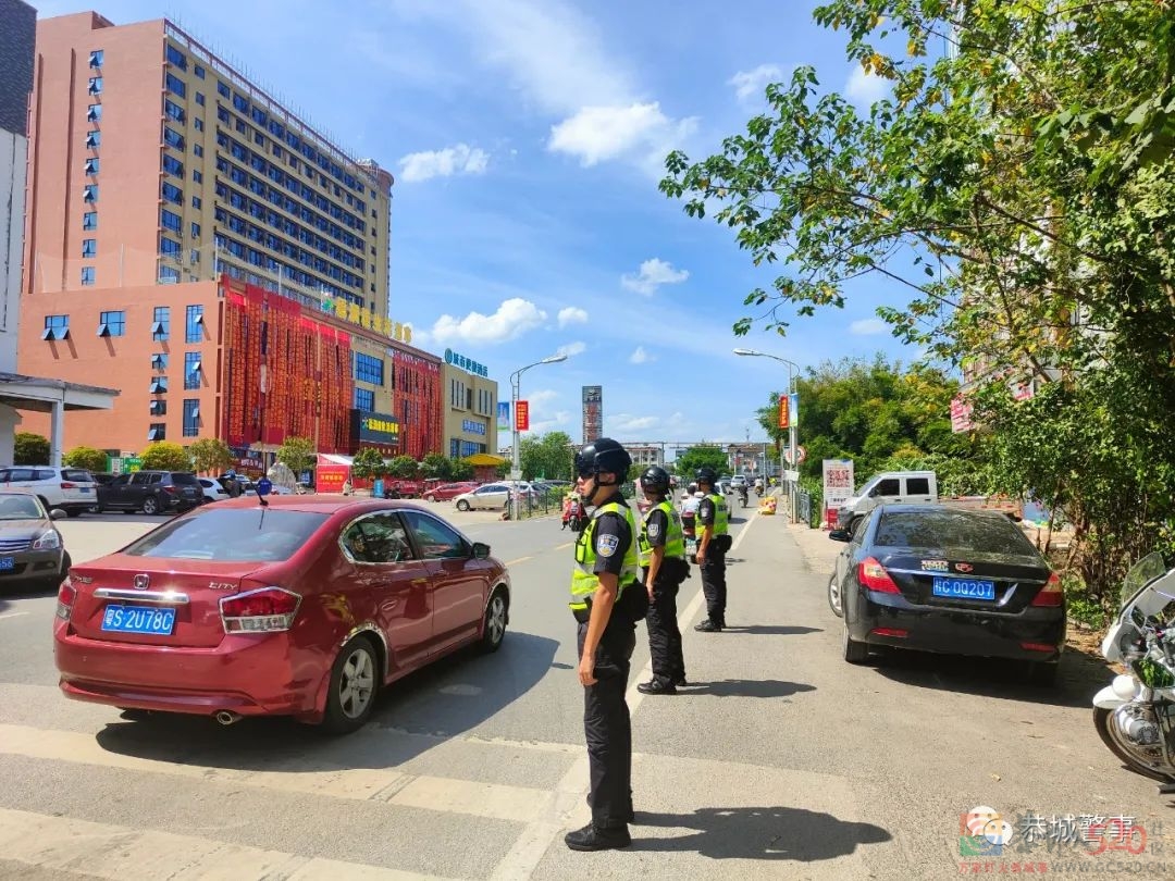 恭城公安：站好“护学岗”护航“开学季”316 / 作者:论坛小编01 / 帖子ID:298929