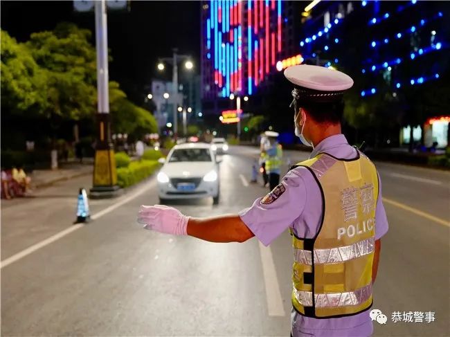 恭城交警：查隐患、防事故、保畅通，全面掀起夏季道路交通安全整治热潮233 / 作者:论坛小编01 / 帖子ID:298952