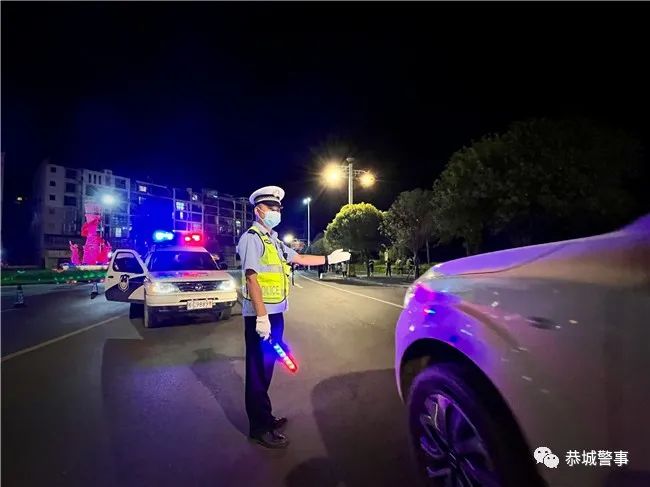 恭城交警：查隐患、防事故、保畅通，全面掀起夏季道路交通安全整治热潮870 / 作者:论坛小编01 / 帖子ID:298952