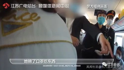 高铁摘口罩吃东西，被质问“目的是什么”，真相是…140 / 作者:分叉路口 / 帖子ID:299883