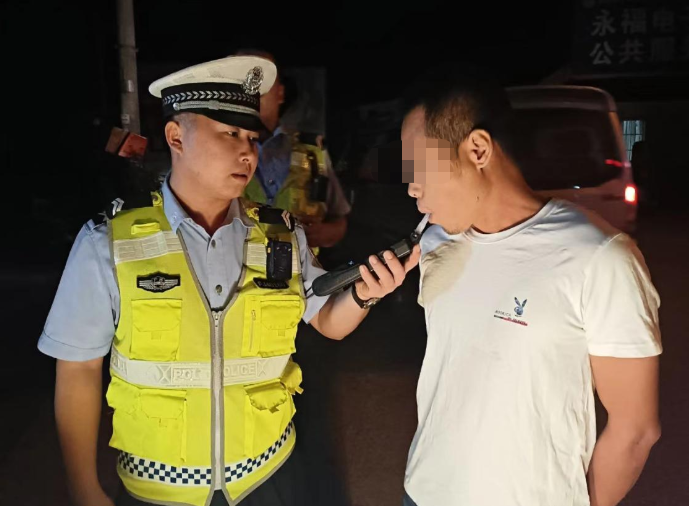 桂林交警实名曝光539名酒驾司机 （2022年10月14日至2022年10月27日）225 / 作者:论坛小编01 / 帖子ID:300795