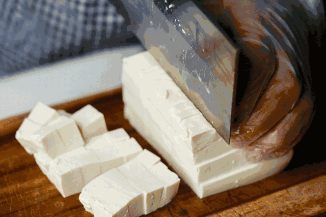 一个预防骨折的简单方法：每天多吃25克蛋白质142 / 作者:健康小天使 / 帖子ID:302279