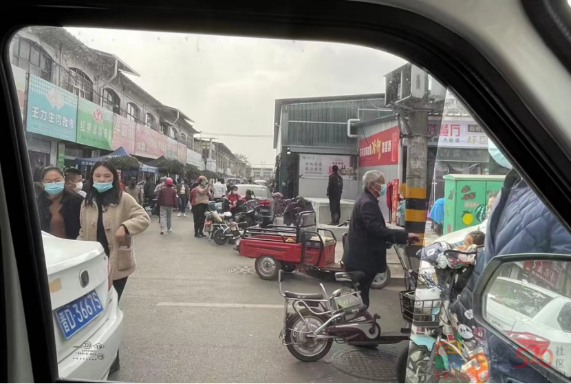 在县城招聘会，年轻人月薪3000是个梦160 / 作者:儿时的回忆 / 帖子ID:304849