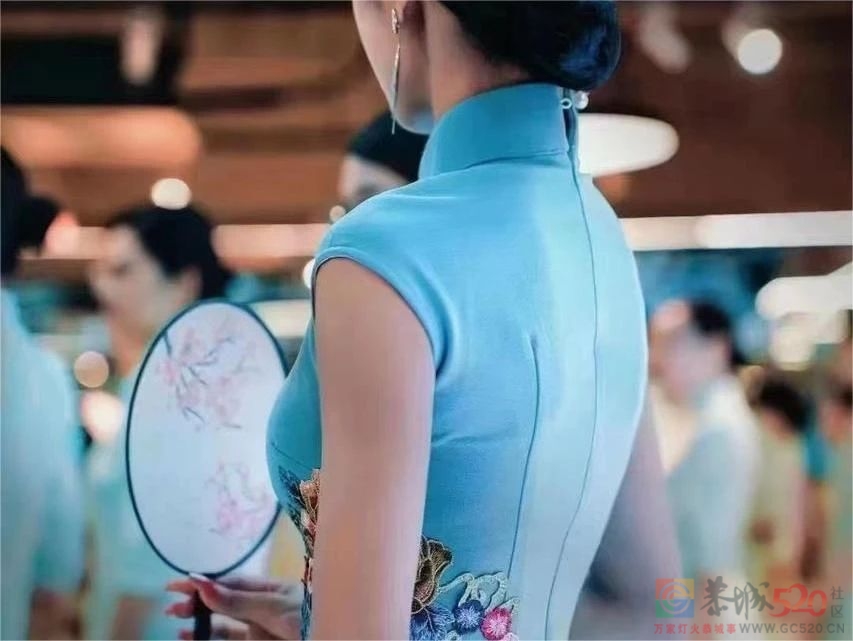 在县城贵妇班，学习当名媛897 / 作者:儿时的回忆 / 帖子ID:305423