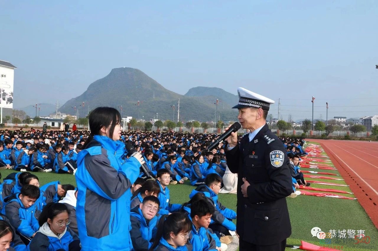 十佳政法干警丨荣改成：平凡岗位守初心，交通安全筑防线308 / 作者:论坛小编01 / 帖子ID:305522