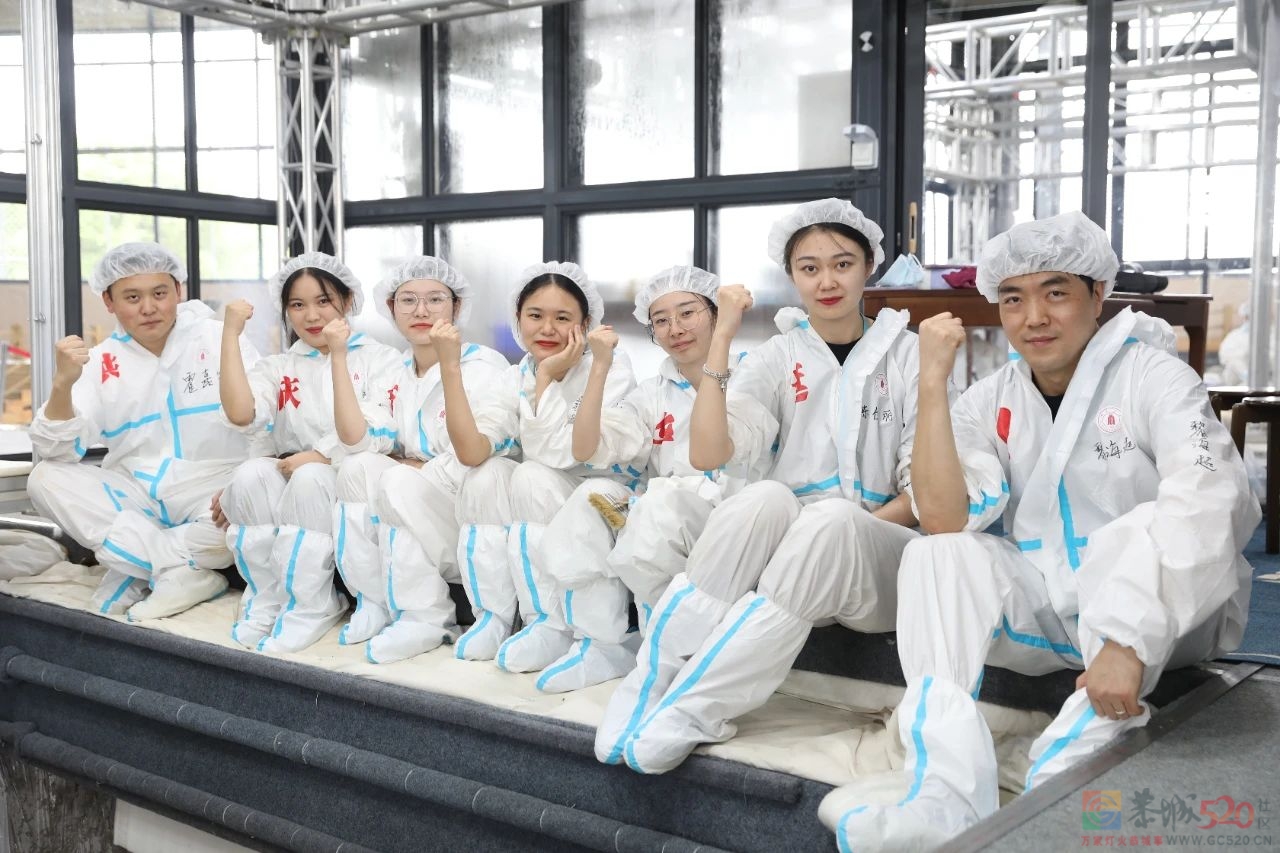 共青团中央 全国青联颁授第27届中国青年五四奖章468 / 作者:登山涉水 / 帖子ID:306425