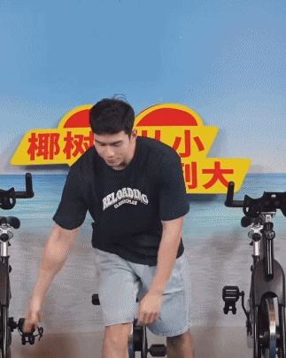 被骂“低俗”的椰树男模终于爆火，娱乐圈看了都脸红56 / 作者:儿时的回忆 / 帖子ID:307444