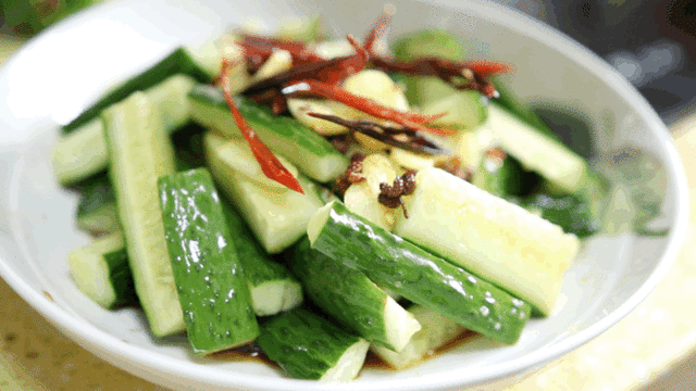 凉皮里放黄瓜丝，餐饮店为什么会被罚款？978 / 作者:健康小天使 / 帖子ID:307631