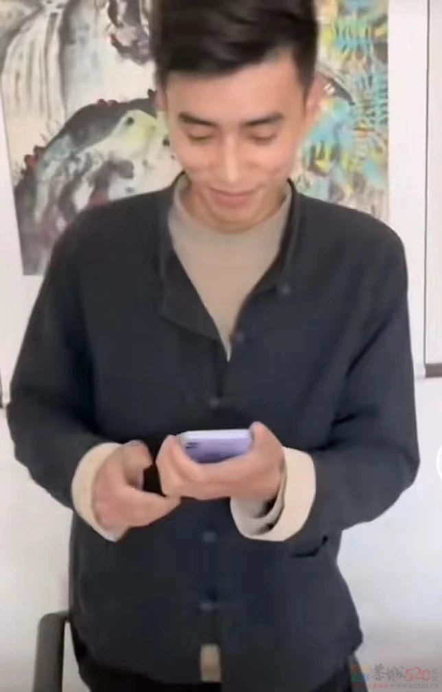 直播中喝空10个酒瓶后，他猝然离世794 / 作者:儿时的回忆 / 帖子ID:307991