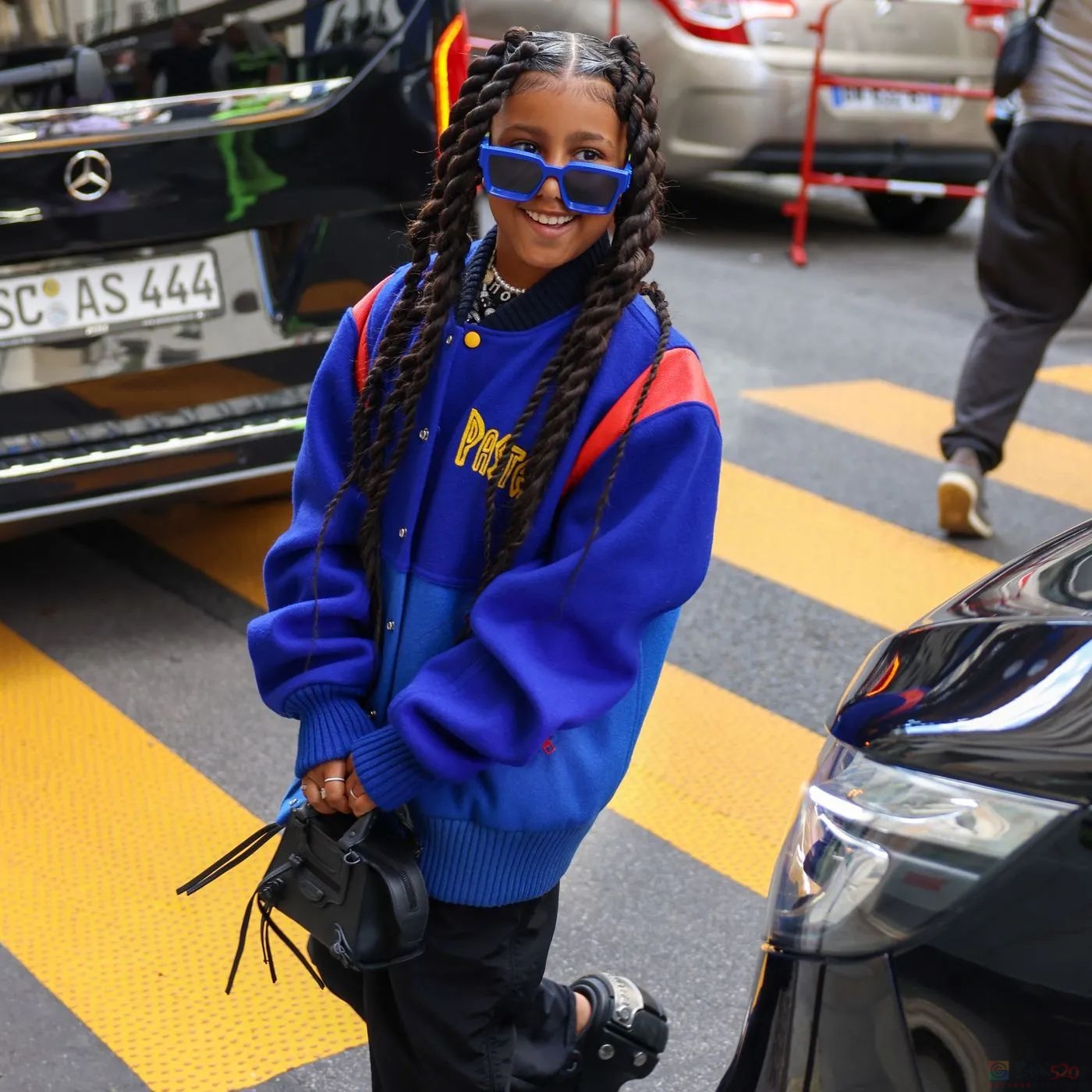 卡戴珊花10亿养的女儿被夸“世界最美”，看到照片我沉默了...912 / 作者:放眼看世界 / 帖子ID:313379