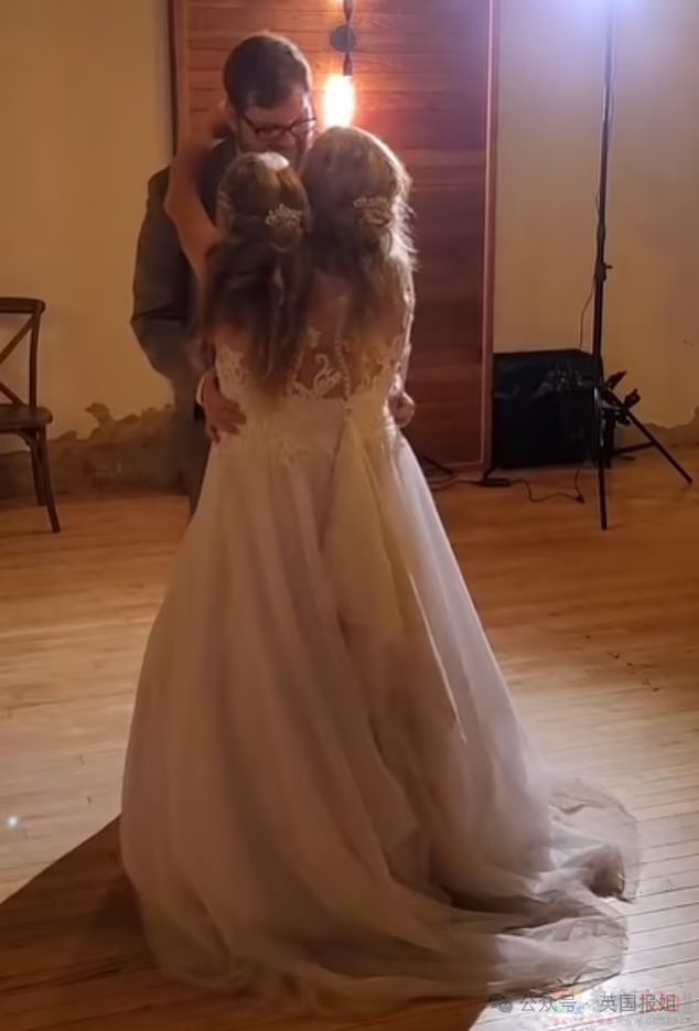 美国连体双胞胎嫁给同一个男人！共用身体34年，还要一起生孩子？19 / 作者:放眼看世界 / 帖子ID:314448