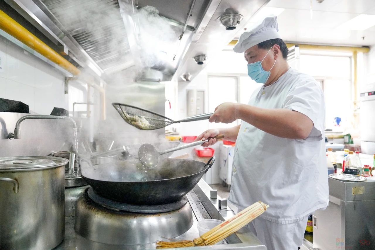 炒菜时的7个“坏”习惯最伤身！为了家人健康，尽快改正！953 / 作者:健康小天使 / 帖子ID:314449