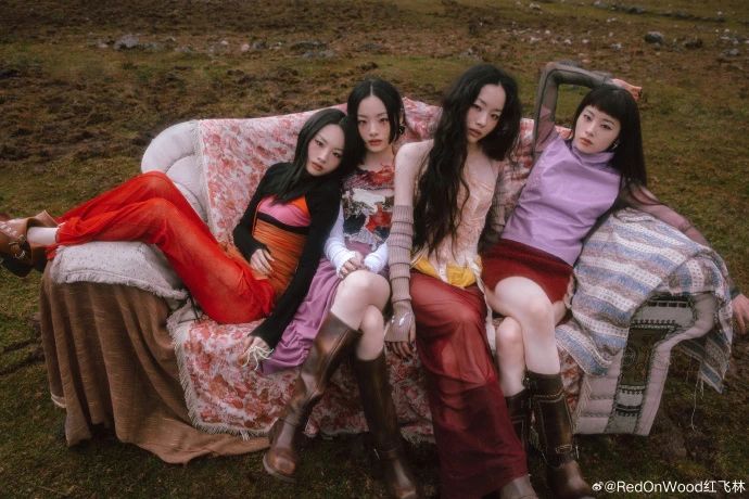 24岁内娱“最美四胞胎”：放弃做偶像，同时考上世界名校......335 / 作者:放眼看世界 / 帖子ID:315033