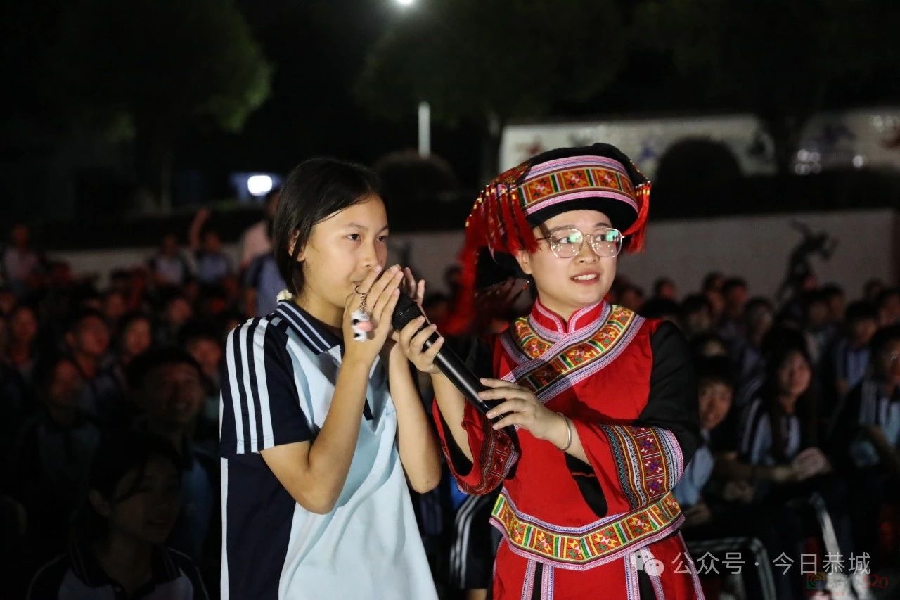 法治之光照亮校园 —— 县人民法院“瑶姐姐”法治护航团走进西岭中学237 / 作者:论坛小编01 / 帖子ID:317023