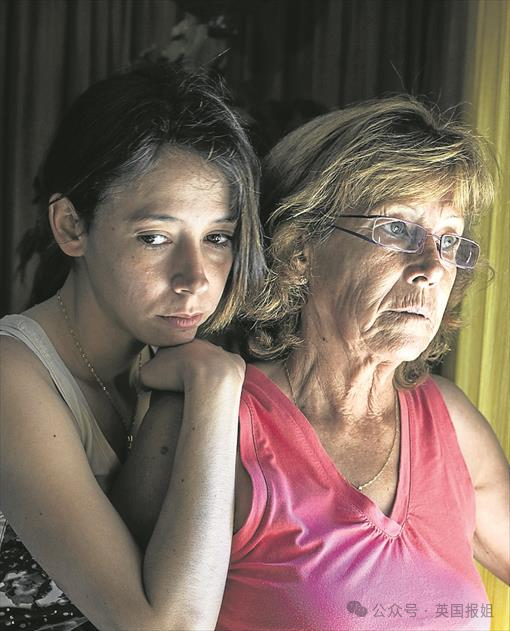 西班牙“复仇母亲”活活烧死侵犯女儿的6旬老翁！认罪称不想女儿继续恐惧，民众请愿：她毫无过错！399 / 作者:放眼看世界 / 帖子ID:317248