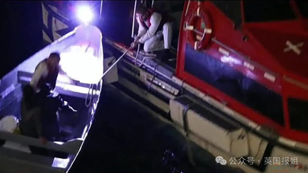 战斗民族一家出海落难，2死1活！他拴着亲人尸体在冰冷海域独自漂流67天，200斤瘦到100斤！586 / 作者:放眼看世界 / 帖子ID:317566